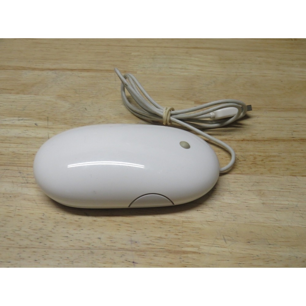 Apple USB Wired Optical Mouse Model No A1152 Works Perfectly MAC USB MOUSE - Picture 2 of 9